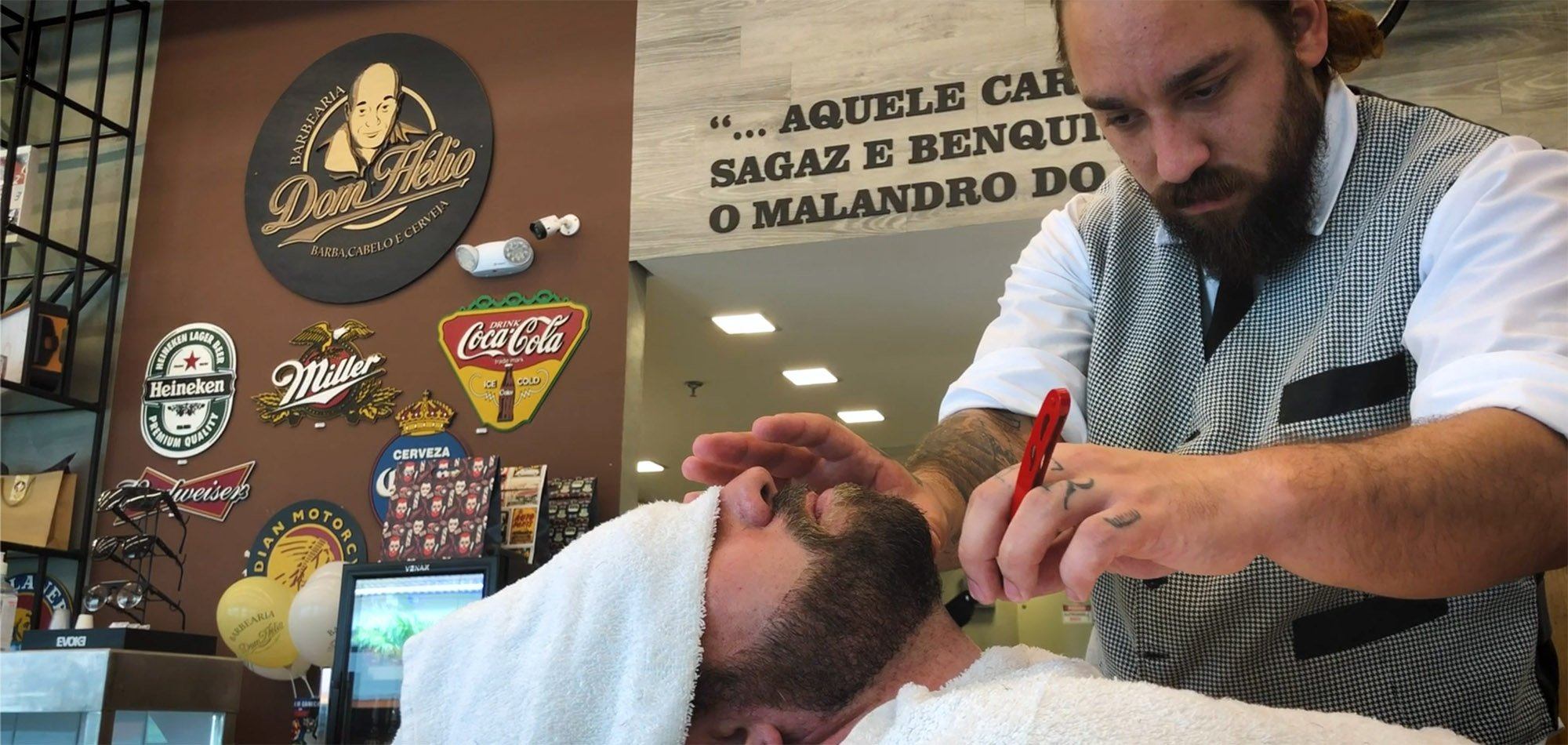 Como Aparar Barba Curta Estilo Tradicional | Dom Hélio